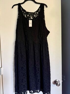 *NEW* Sz 24 Womens Lane Bryant Black Sleeveless Skater Dress